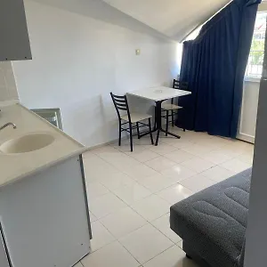 Atlantis Aparthotel